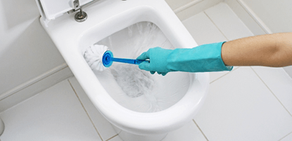 Sprzątanie-toalety-–-prawdy-i-mity